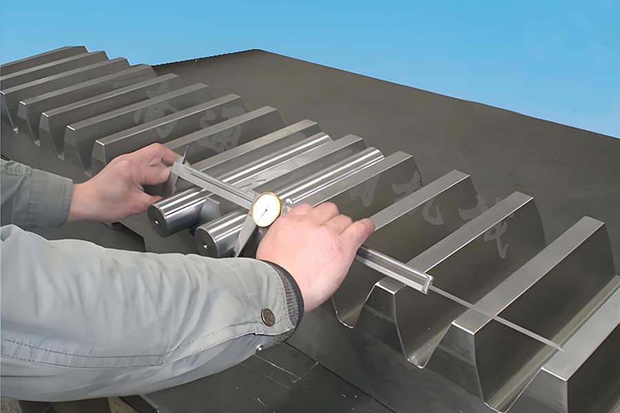 How to maintain precision gear rack